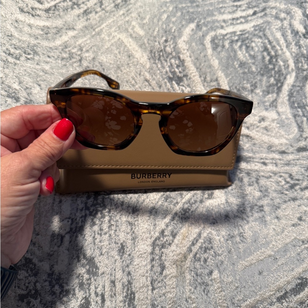 Burberry Women's Brown Tortoise Cateye Sunglasses